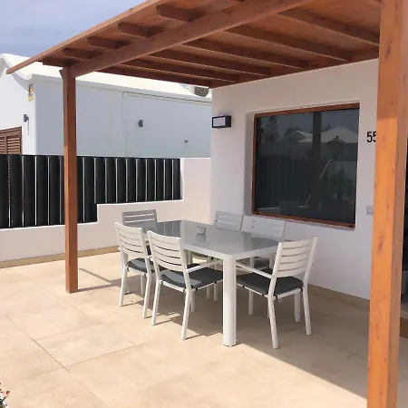 Tomo * Puerto del Carmen (Lanzarote)